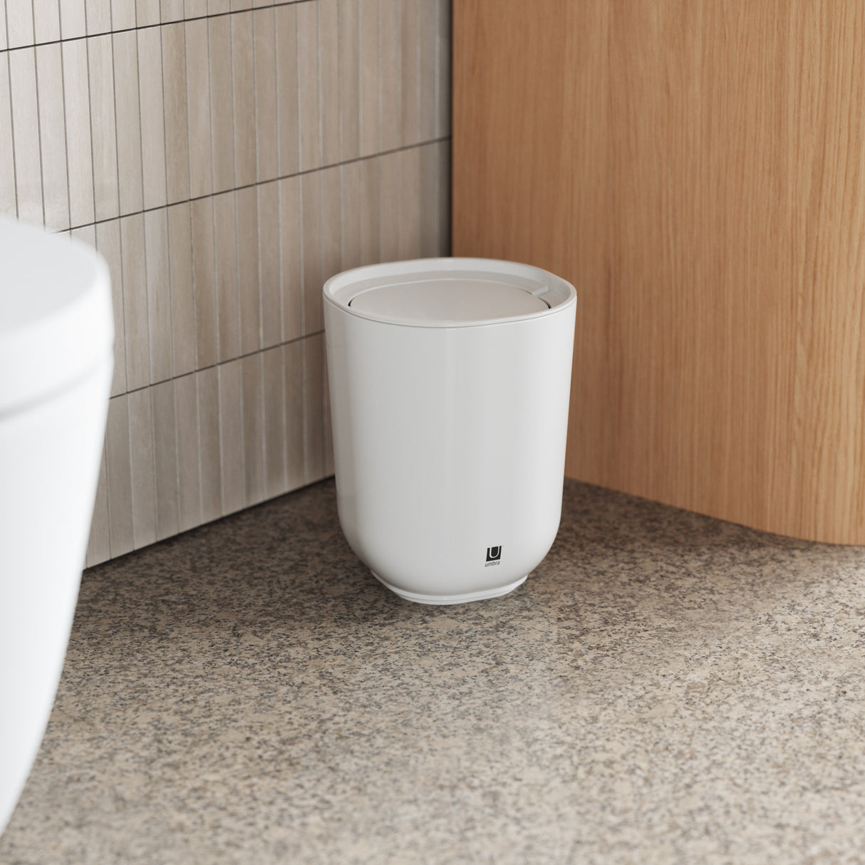 Step Bin with Lid - White